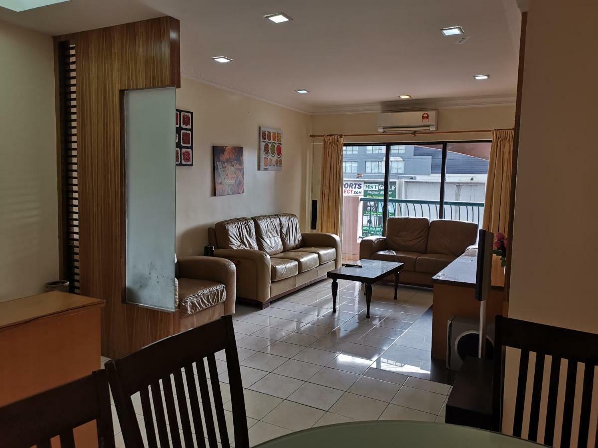 Jack'S Condoapartment @ Marina Court Resort Condominium Kota Kinabalu Esterno foto
